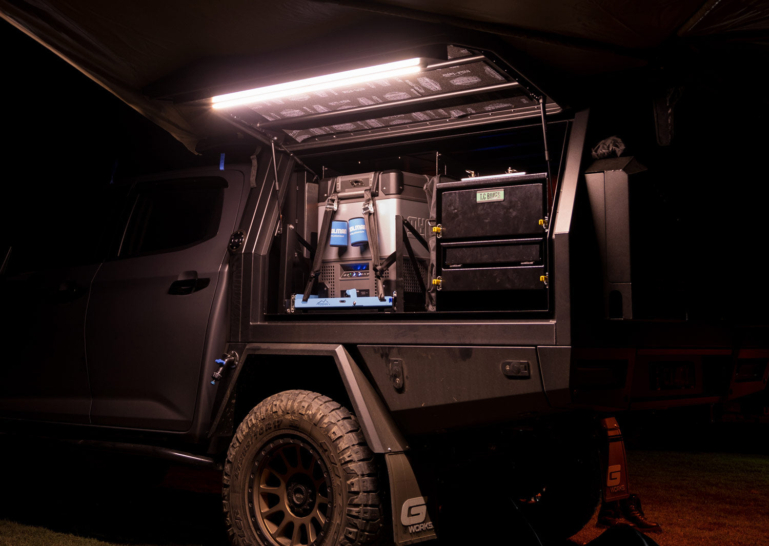 Canopy & Cargo Area Lights