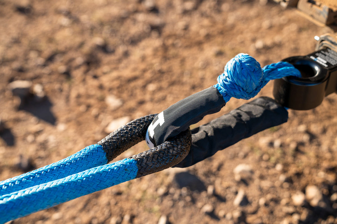 Soft shackle and kinectic rope in use